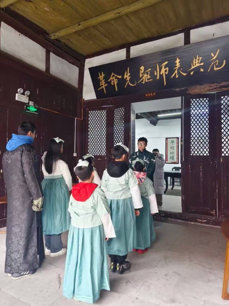 峨眉山景区文学经典改编剧本游